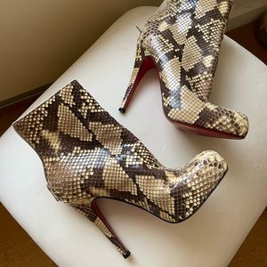 CHRISTIAN LOUBOUTIN ARIELLA TALON PYTHON BOOTIES